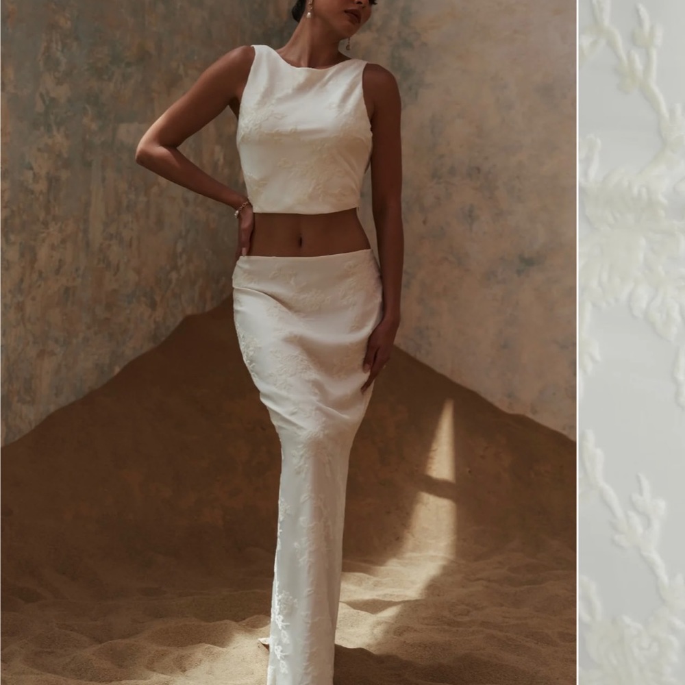 Meshki Mona Skirt - tags on!